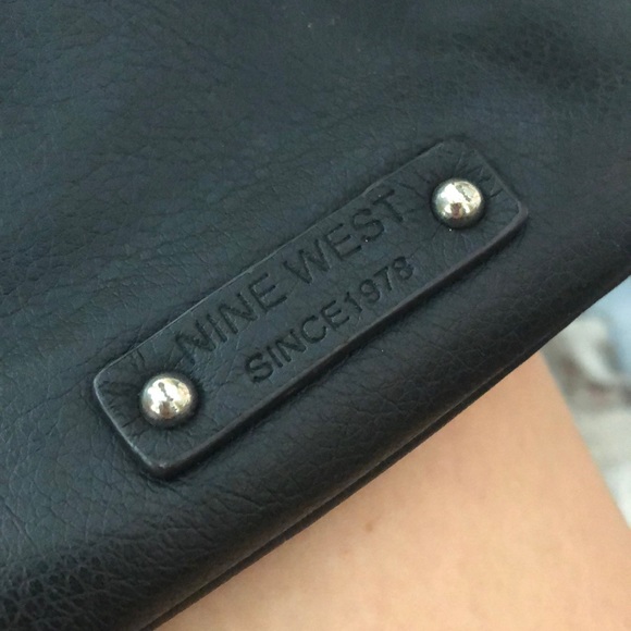 Nine West wallet 🌸🌸🌸 - Picture 2 of 3